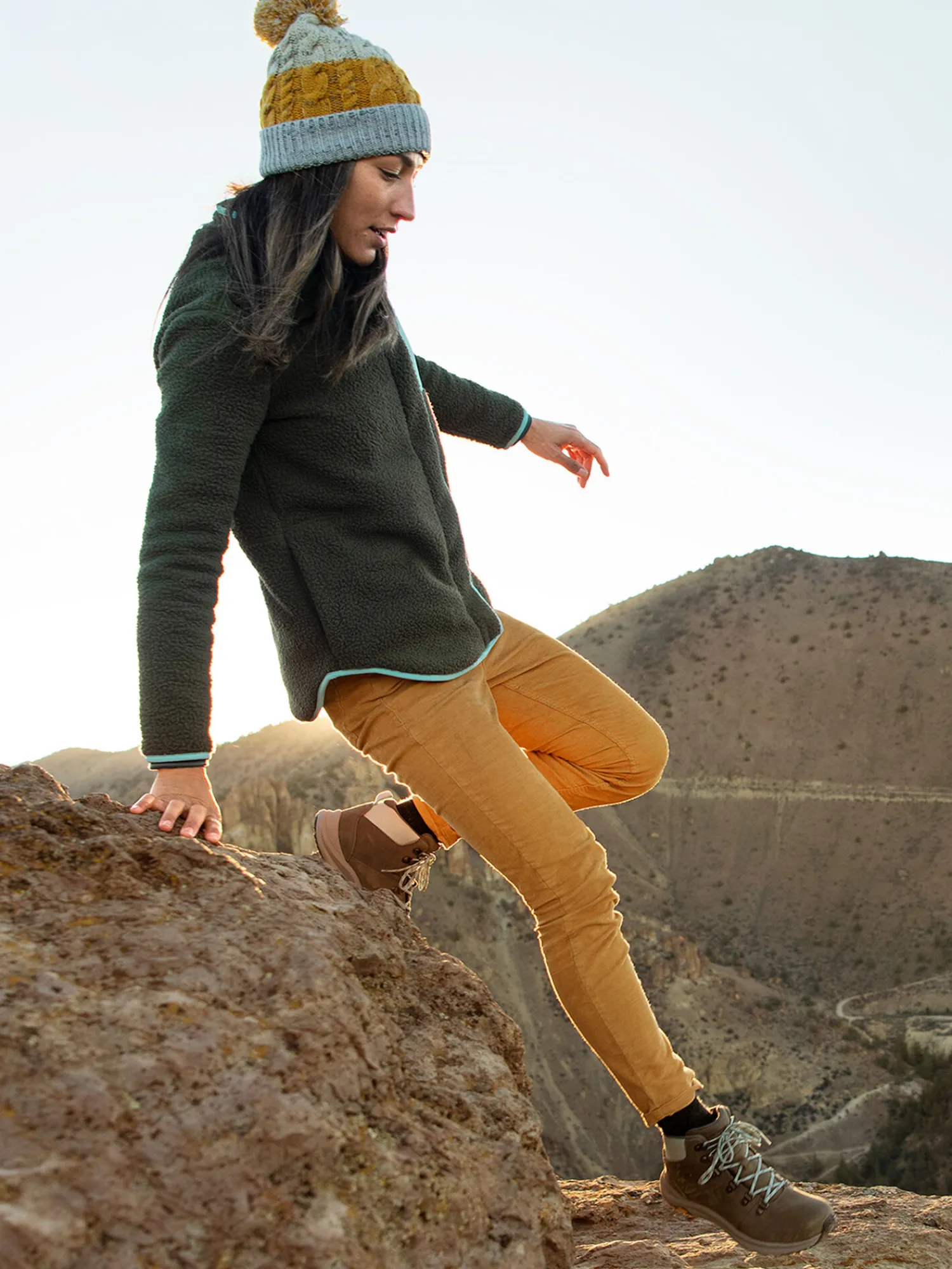 Women Title Nine Hoodies & Sweatshirts>Annapurna Reversible Fleece Jacket