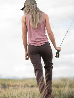 Women Title Nine Bottoms Finder><noscript><img width=