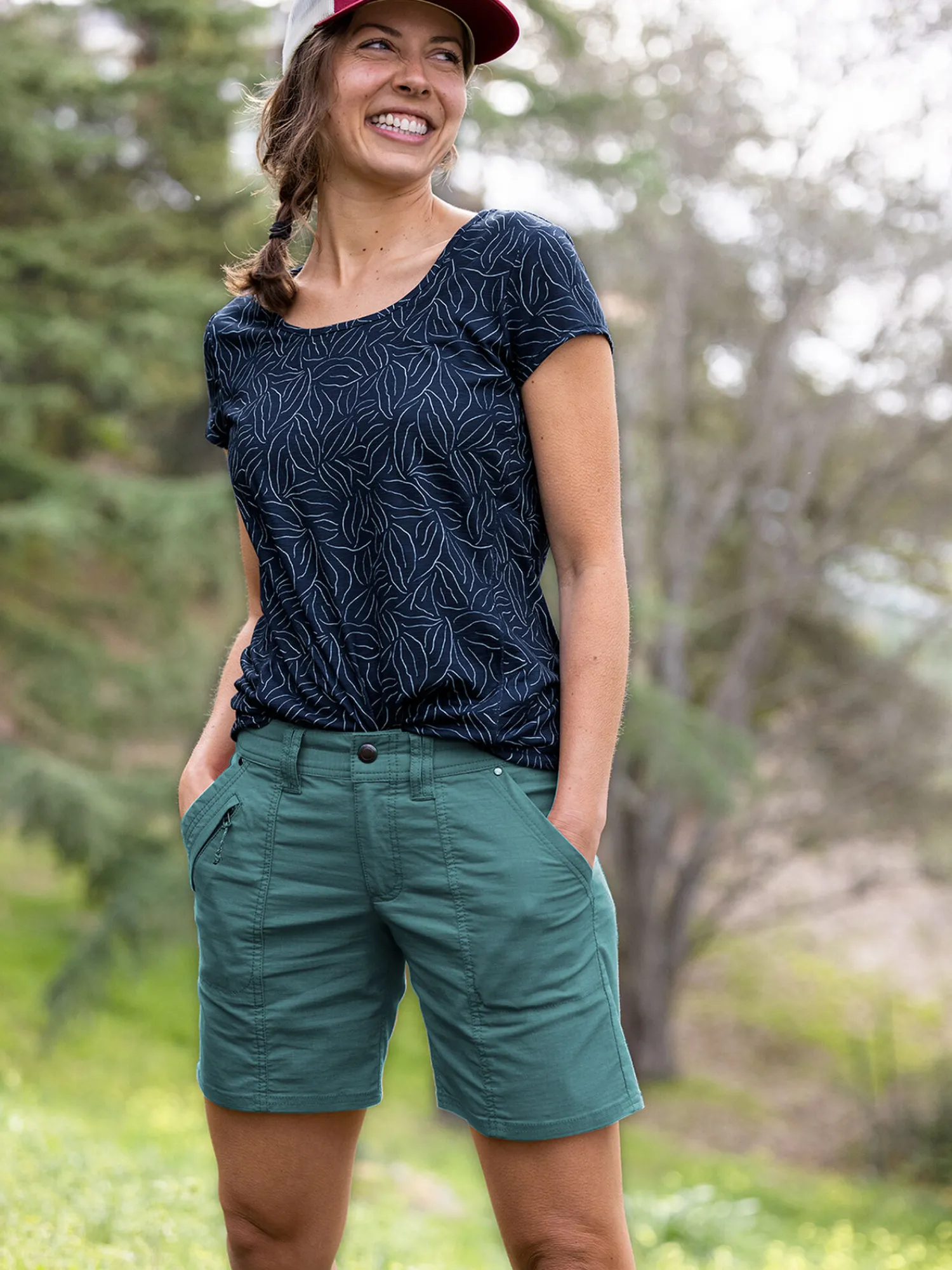 Women Title Nine Bottoms Finder>Big B Shorts 7"