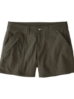 Women Title Nine Bottoms Finder><noscript><img width=