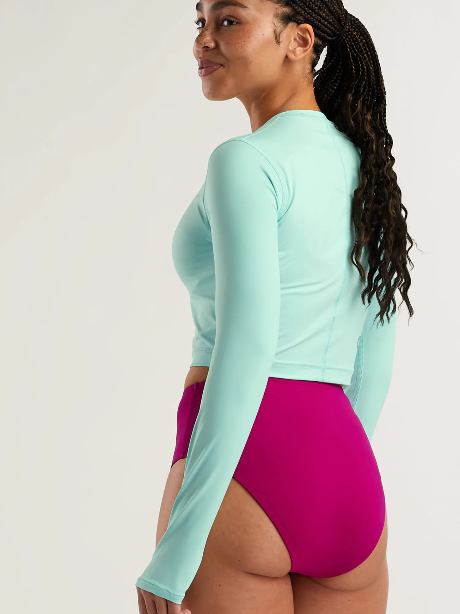 Women Title Nine Rash Guards, Sun Shirts & Swim Shirts>Blocker Cropped Rash Guard