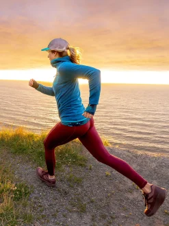 Women Title Nine Bottoms Finder><noscript><img width=
