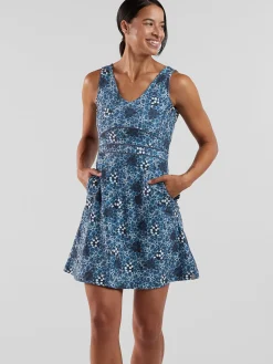 Women Title Nine Dresses>Dream V Neck Dress - Maya