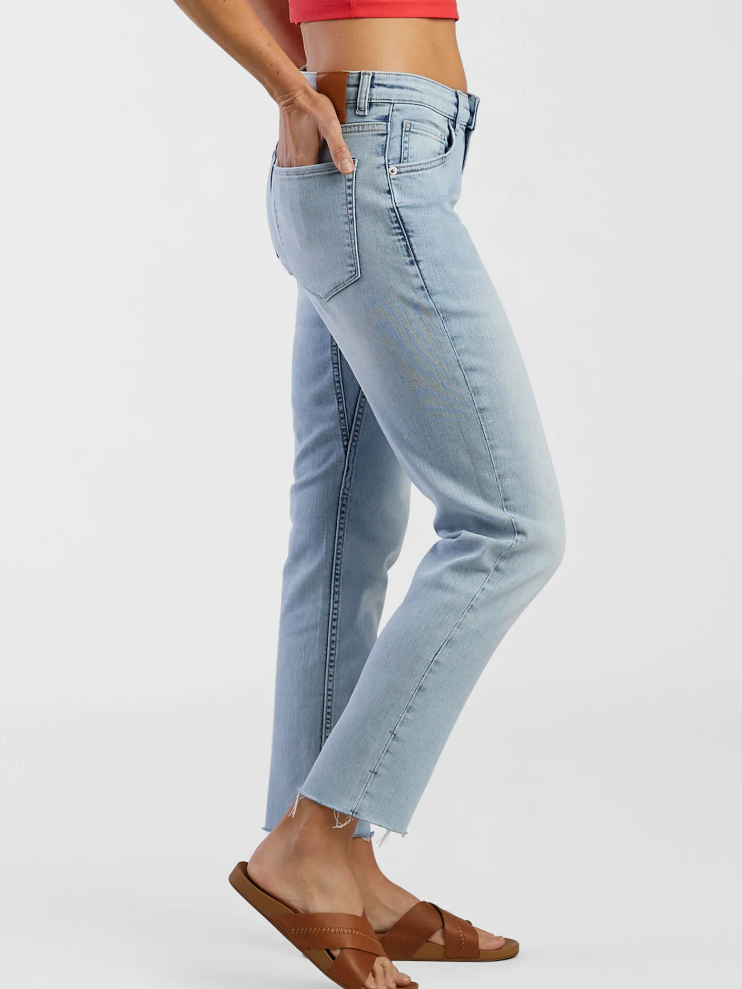 Women Title Nine Bottoms Finder>Duer Relaxed Performance Jeans 28"