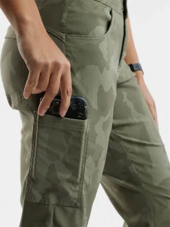 Women Title Nine Bottoms Finder><noscript><img width=