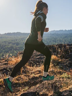 Women Title Nine Bottoms Finder>Elemental Windproof Tights