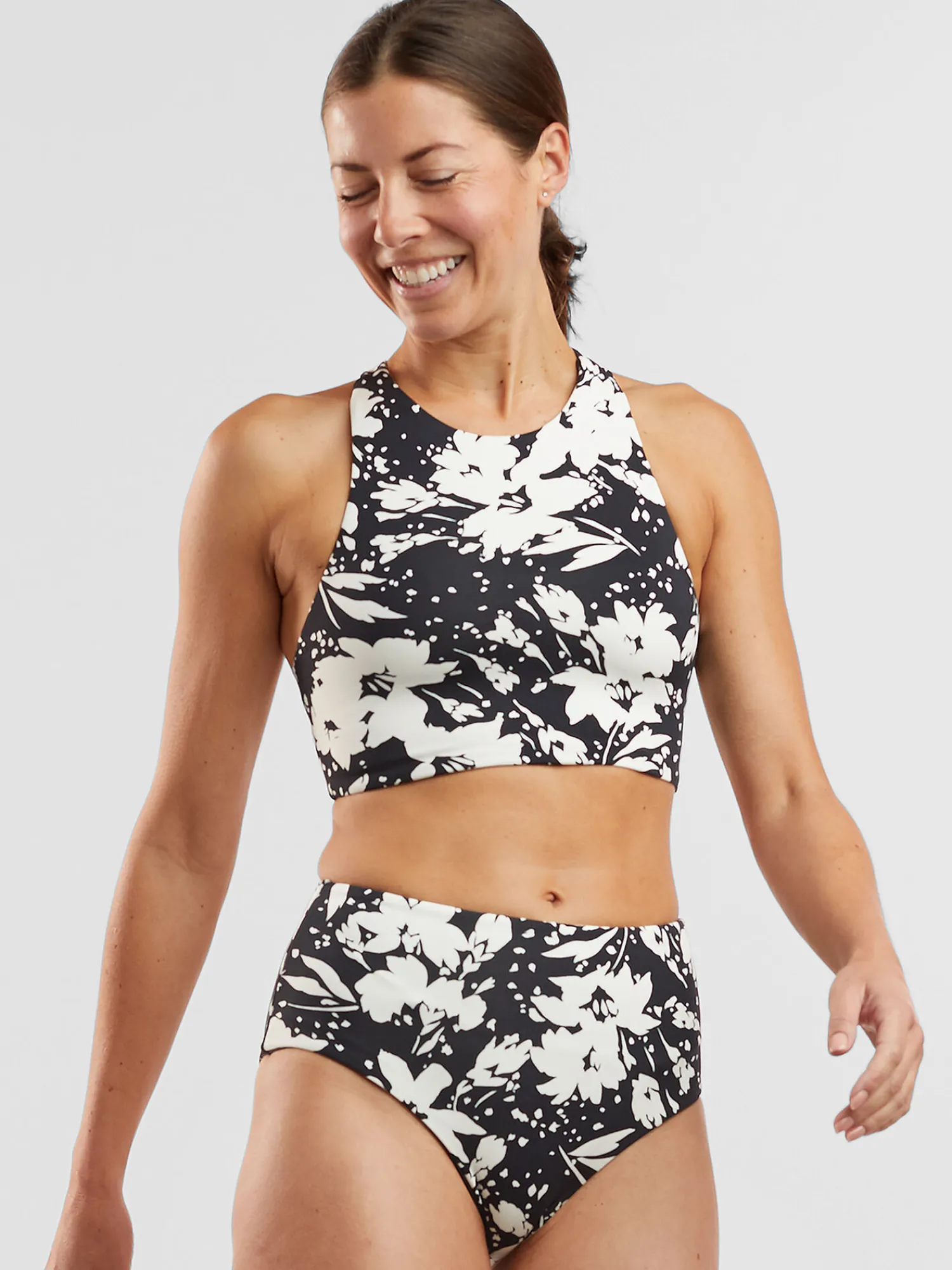 Women Title Nine Bikini Tops>Encinitas Reversible Bikini Top - Leilani