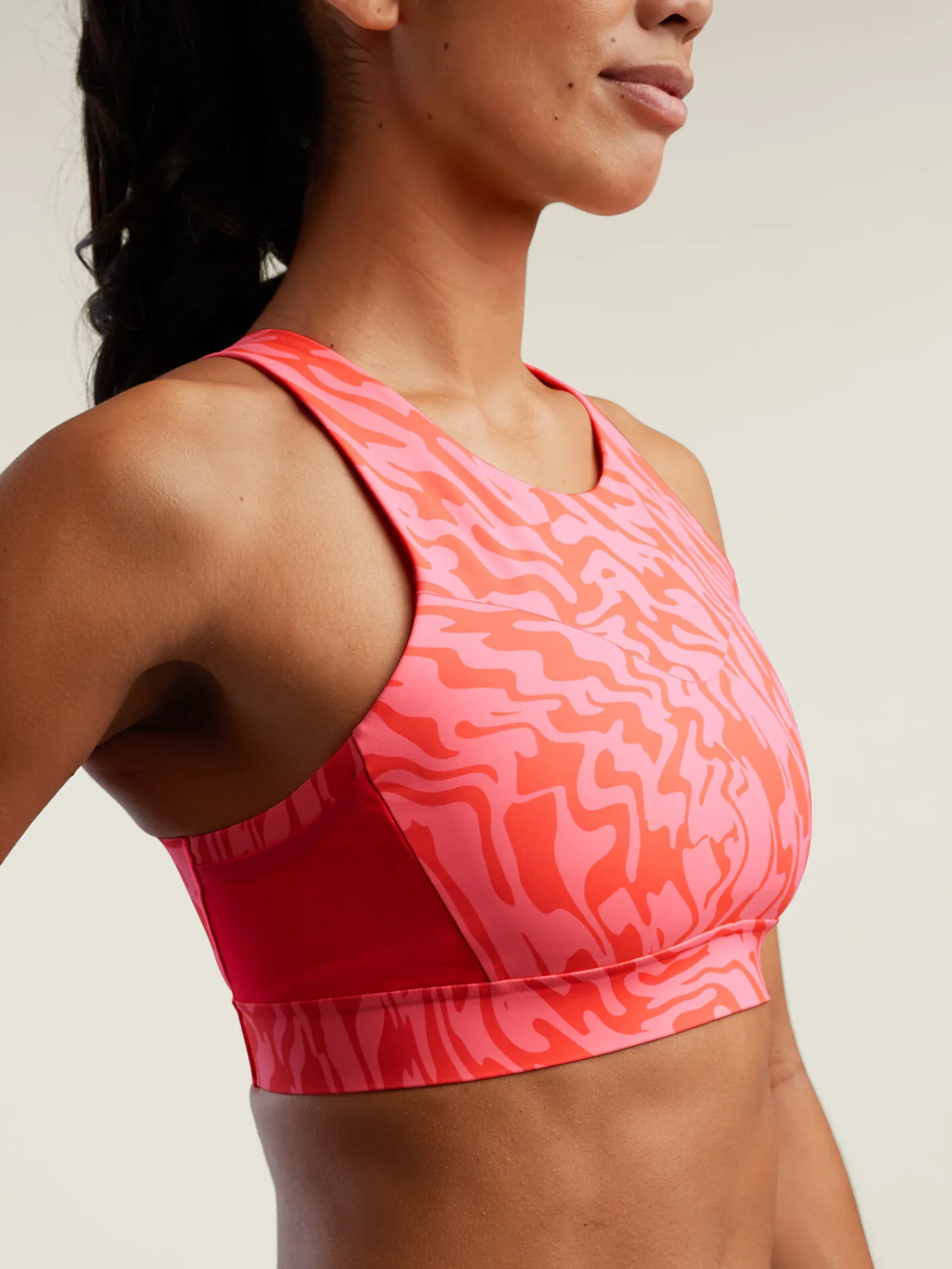 Women Title Nine Sports Bras>Goldilocked And Loaded Pocket Sports Bra