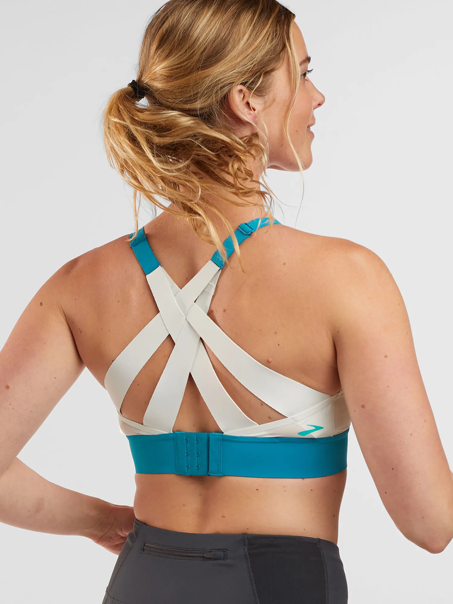 Women Title Nine Sports Bras>Goldilocked Strappy Sports Bra