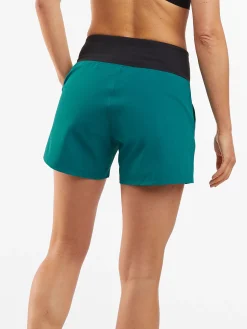 Women Title Nine Bottoms Finder><noscript><img width=