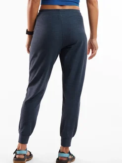 Women Title Nine Bottoms Finder><noscript><img width=