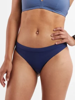 Women Title Nine Bikini Bottoms>Hilo Bikini Bottom - Solid