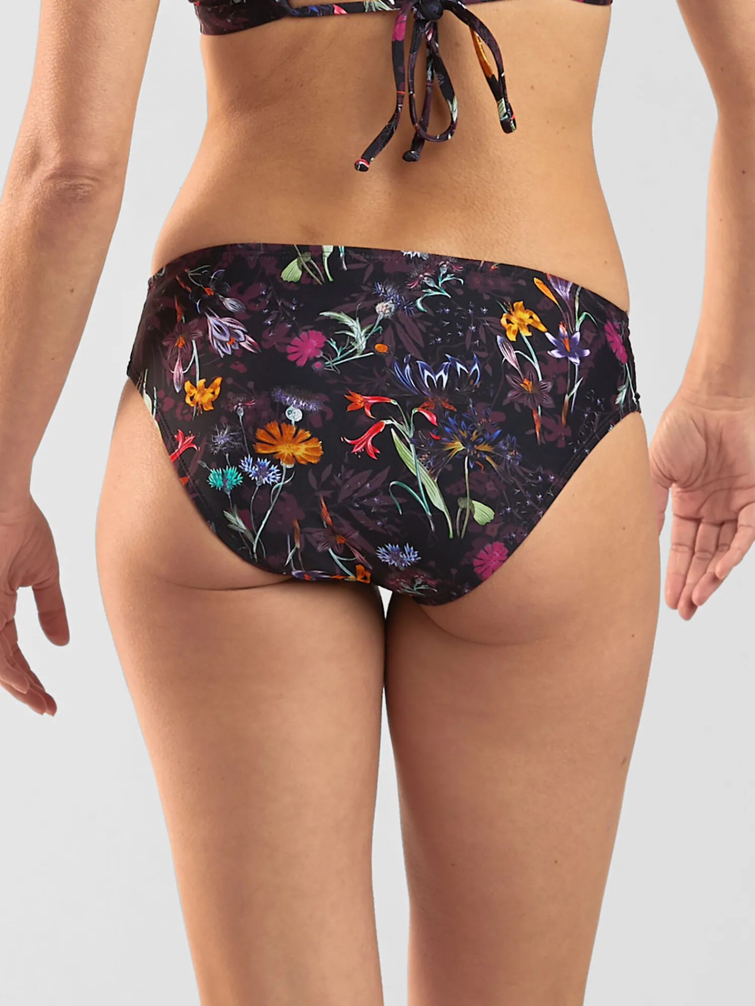 Women Title Nine Bikini Bottoms>Holy Grail Bikini Bottom - Midnight Garden