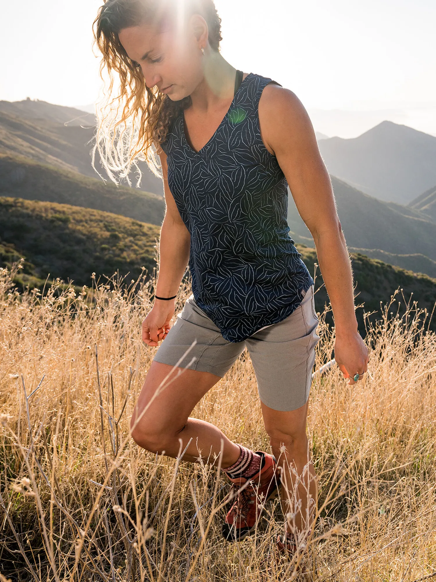 Women Title Nine Bottoms Finder>Indestructible 2.0 Hiking Shorts 8"