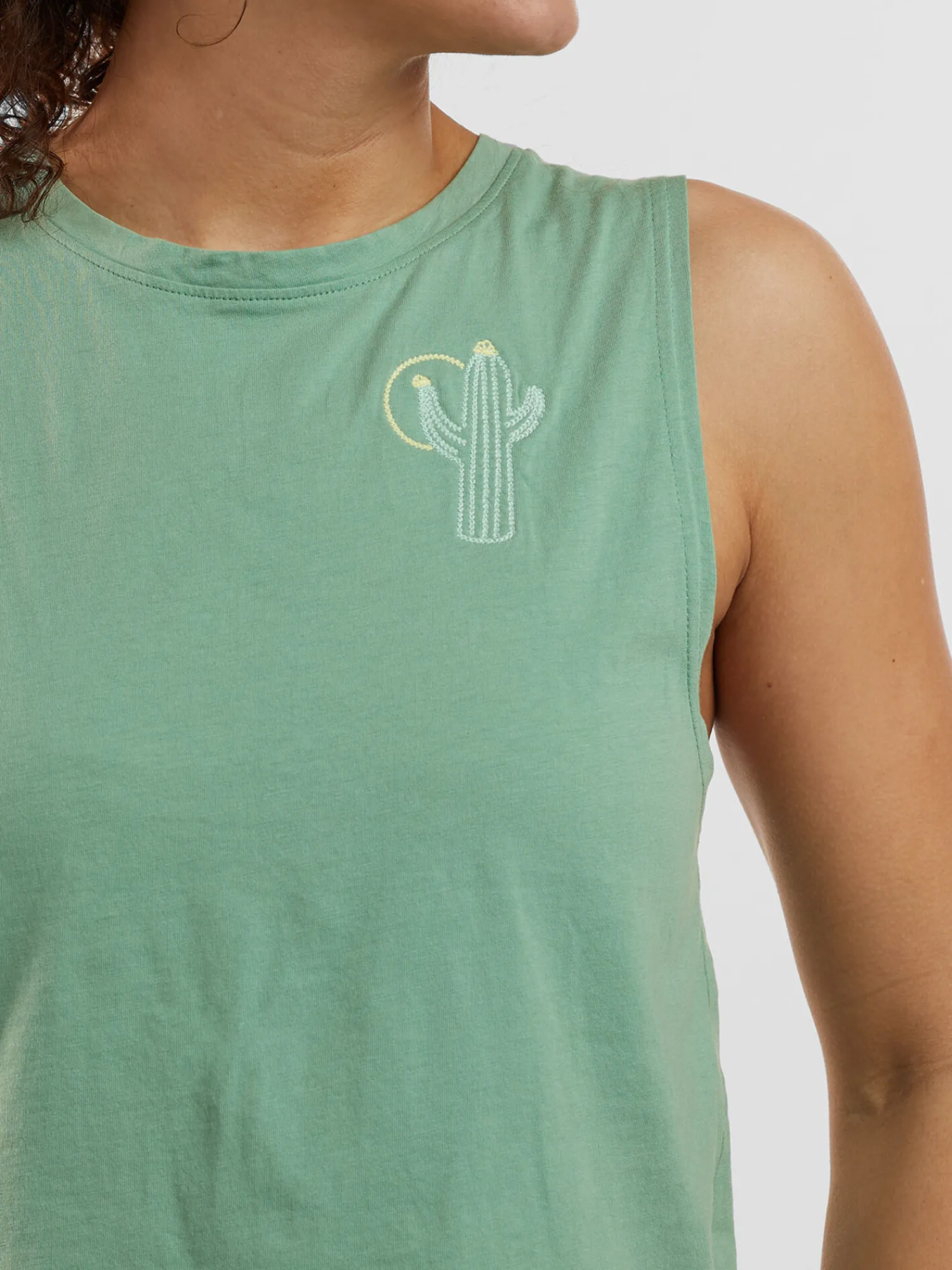 Women Title Nine Tank Tops>Joshua Tree Tank Top