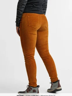 Women Title Nine Bottoms Finder><noscript><img width=