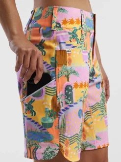 Women Title Nine Bottoms Finder><noscript><img width=