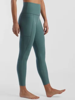 Women Title Nine Bottoms Finder><noscript><img width=