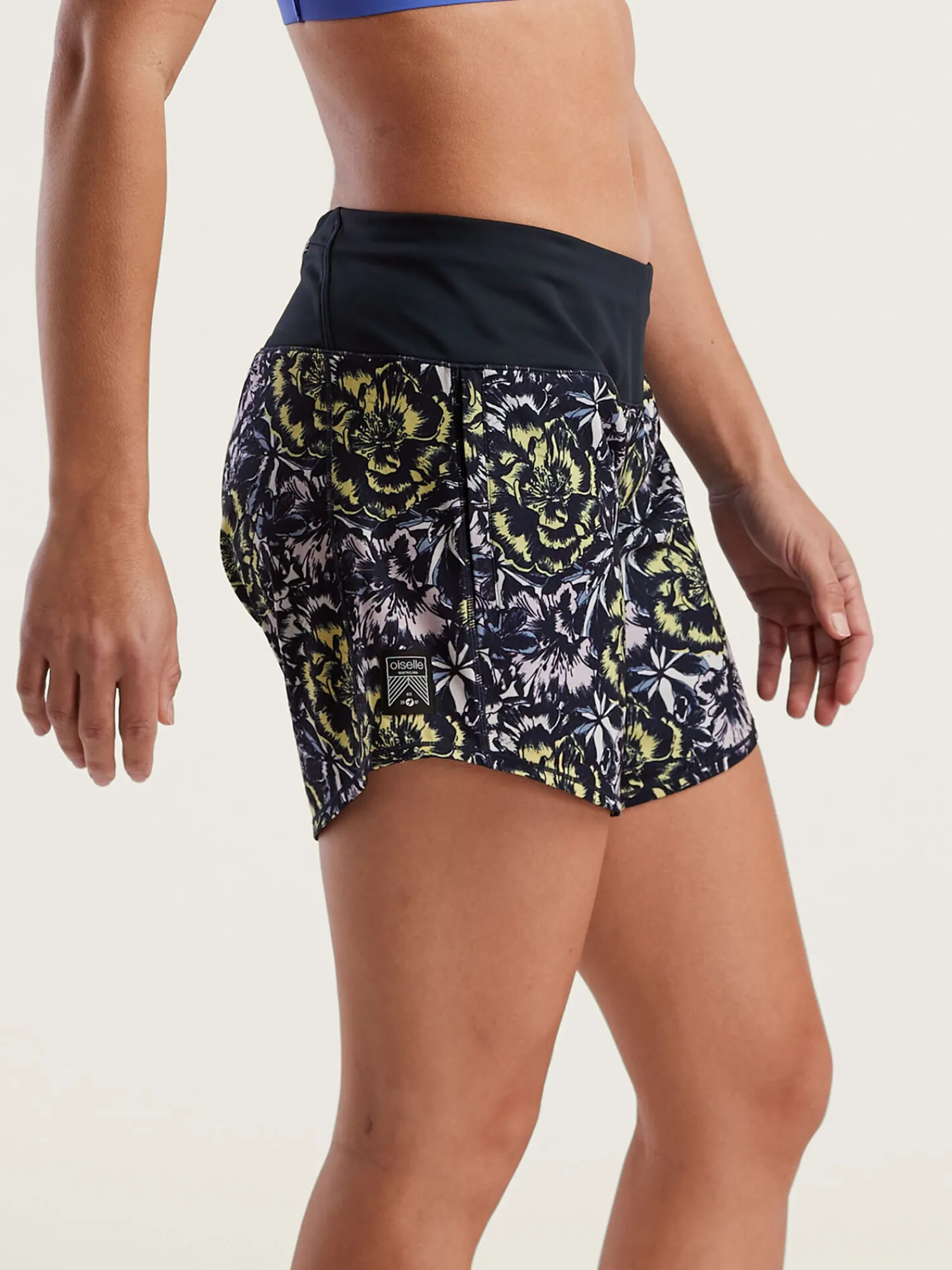 Women Title Nine Bottoms Finder>Obsession Running Shorts 6"
