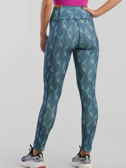 Women Title Nine Bottoms Finder><noscript><img width=