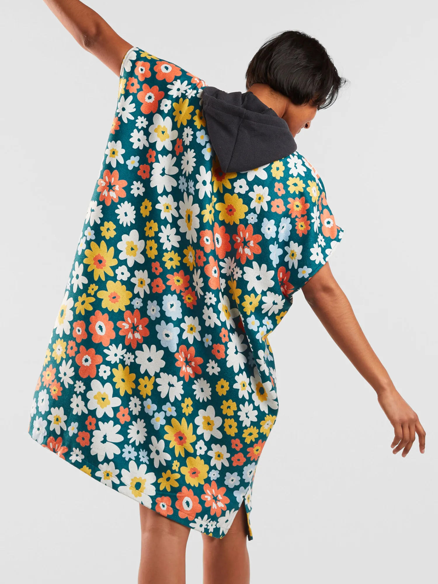 Women Title Nine Packs, Bags & Gear>Privasea Poncho