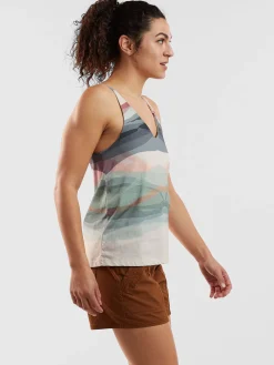 Women Title Nine Tank Tops><noscript><img width=