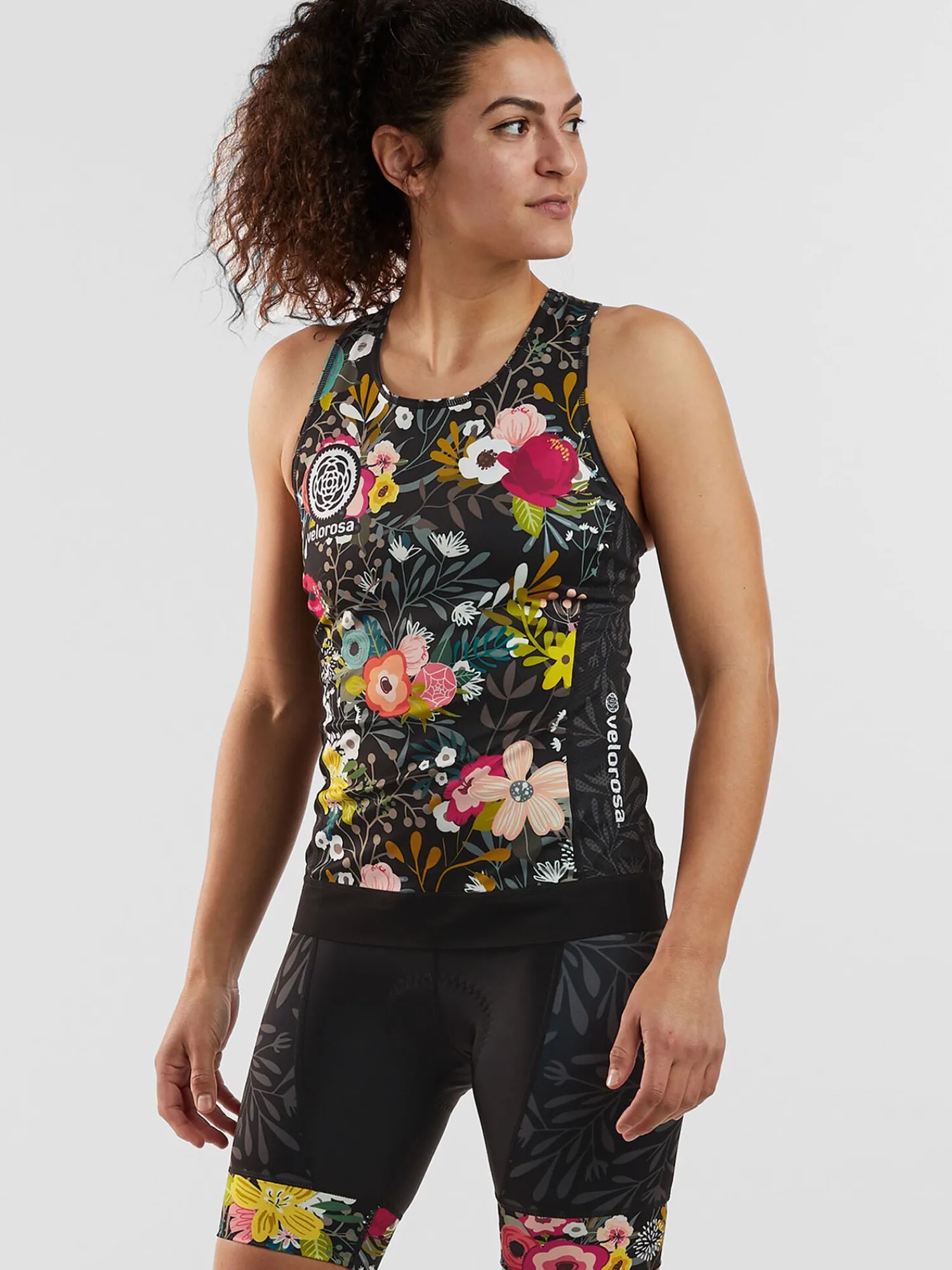 Women Title Nine Tank Tops>Ride Relentless Cycling Tank Top - Night Garden
