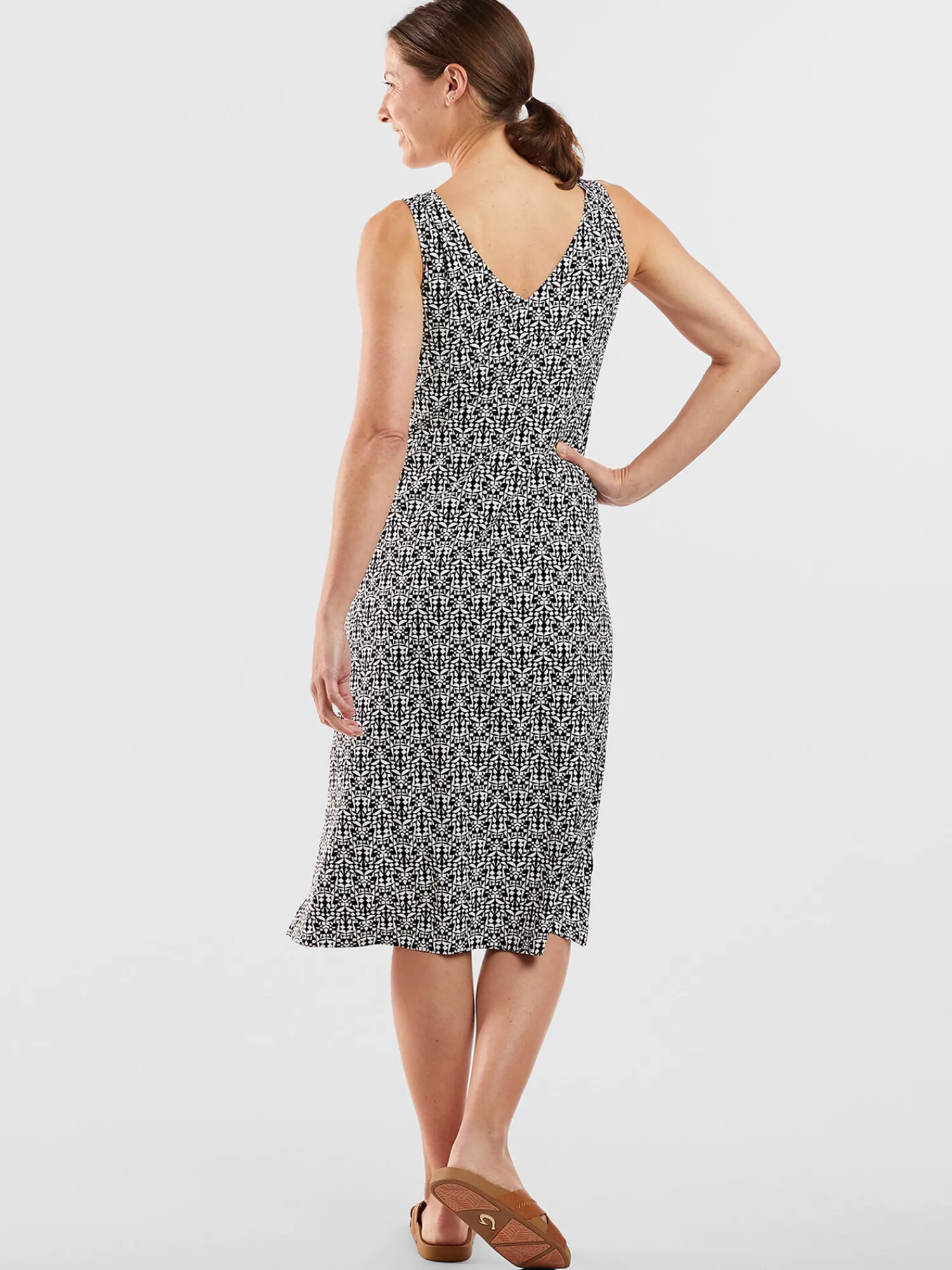 Women Title Nine Upf Clothing>Round Trip Midi Dress - Turkish Delight
