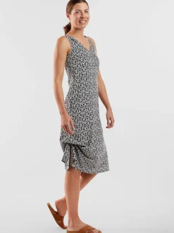 Women Title Nine Upf Clothing><noscript><img width=