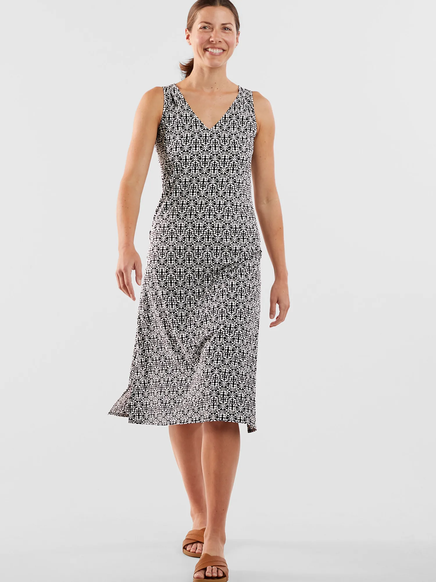 Women Title Nine Upf Clothing>Round Trip Midi Dress - Turkish Delight