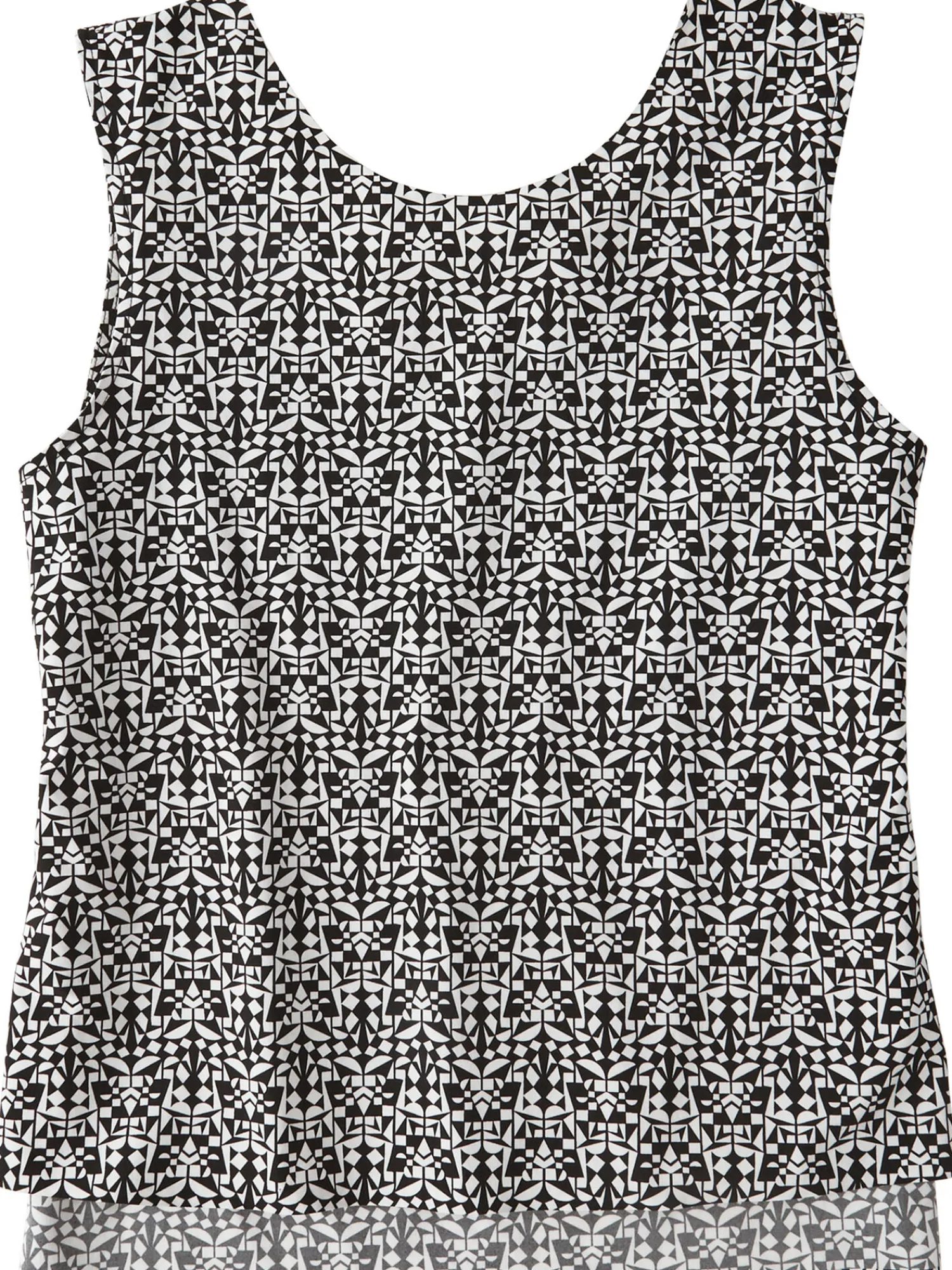Women Title Nine Upf Clothing>Round Trip Pocket Tank Top - Turkish Delight