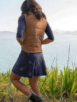 Women Title Nine Vests><noscript><img width=