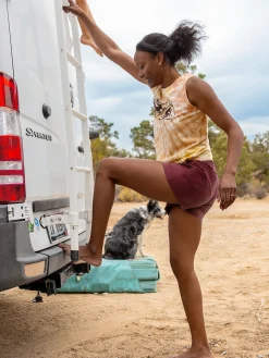 Women Title Nine Bottoms Finder><noscript><img width=