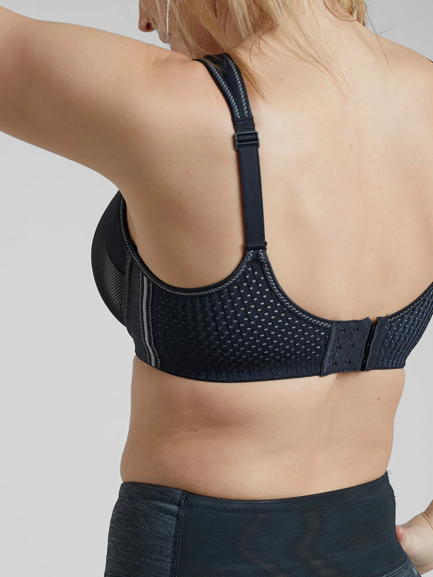 Women Title Nine Sports Bras>Seismic Underwire Sports Bra