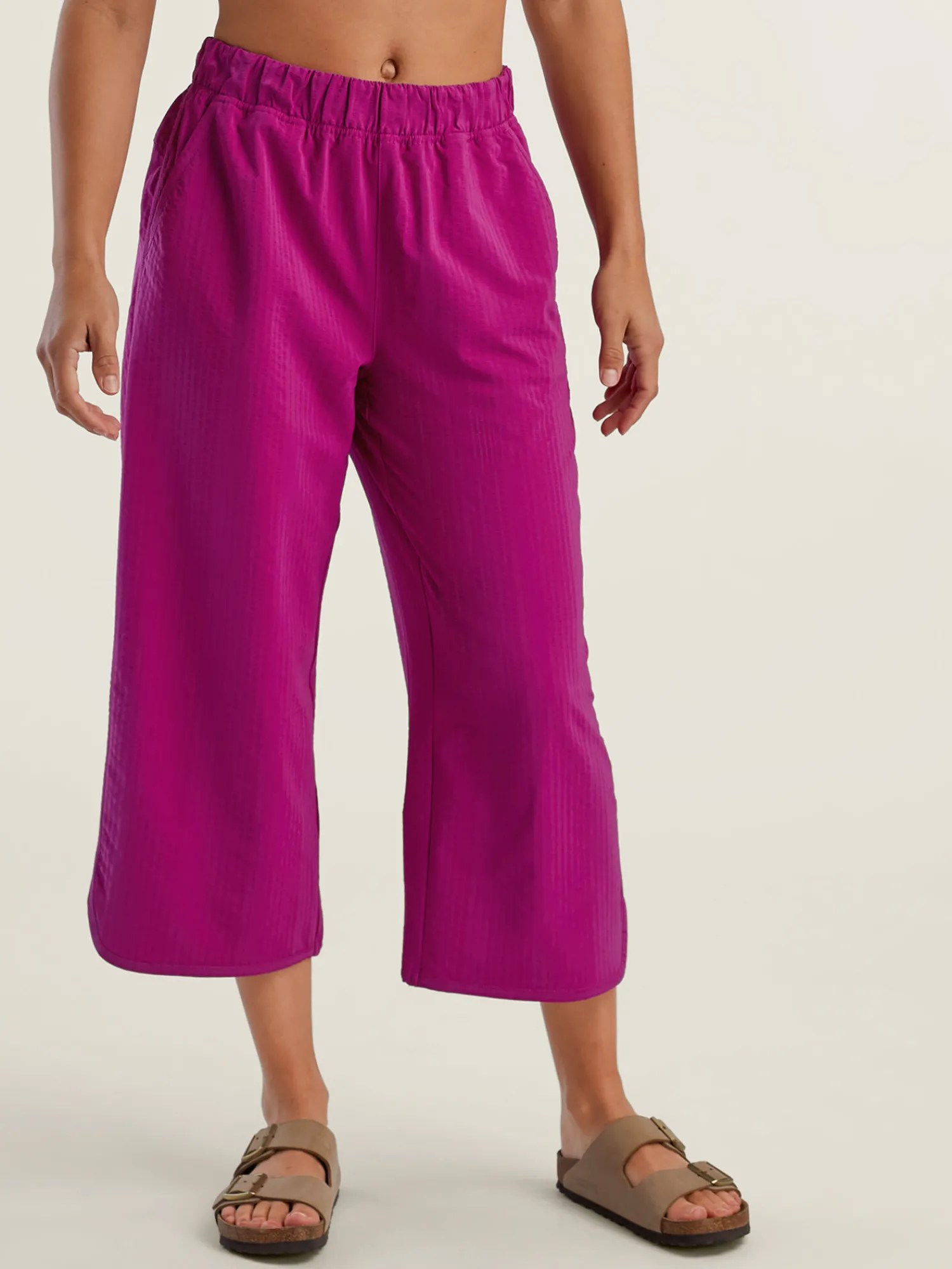 Women Title Nine Upf Clothing>Slaycation 2.0 Cropped Pants - Textured Petite