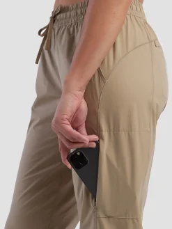 Women Title Nine Bottoms Finder><noscript><img width=