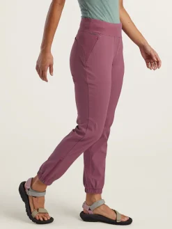 Women Title Nine Bottoms Finder><noscript><img width=
