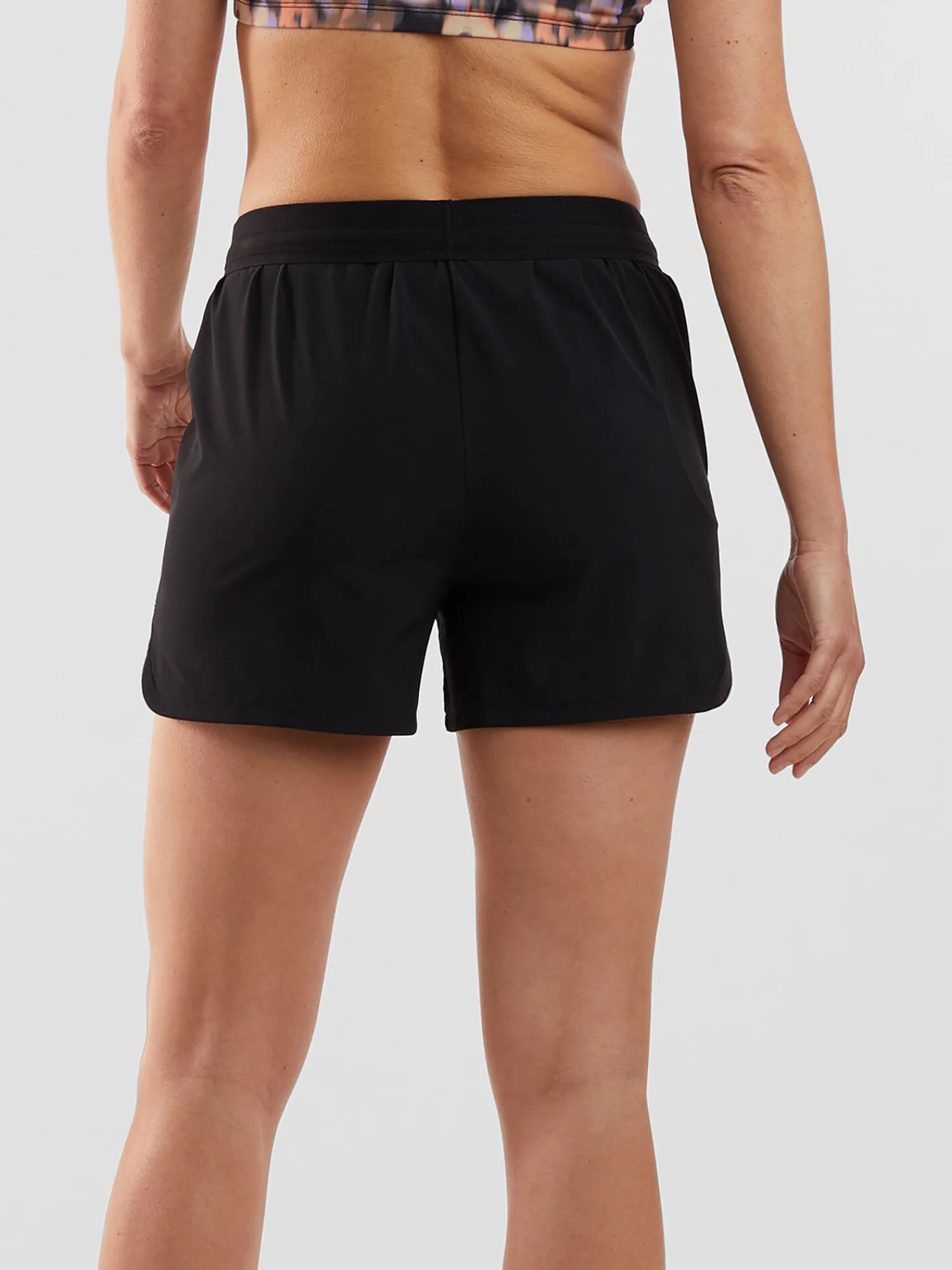 Women Title Nine Upf Clothing>Trace Sport Shorts 4" - Solid