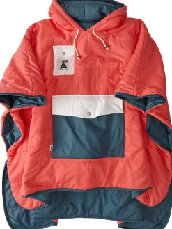 Women Title Nine Packs, Bags & Gear>Twin Flames Camp Poncho