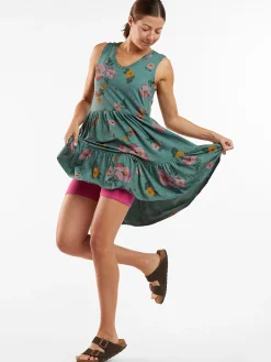 Women Title Nine Bottoms Finder><noscript><img width=