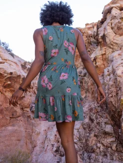 Women Title Nine Dresses><noscript><img width=