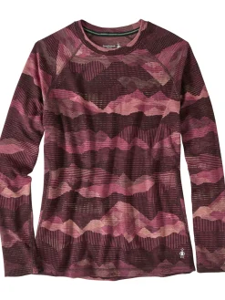 Women Title Nine Long Sleeve Tops>Wonder Woman Long Sleeve Plus Top - Print