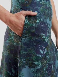 Women Title Nine Dresses><noscript><img width=